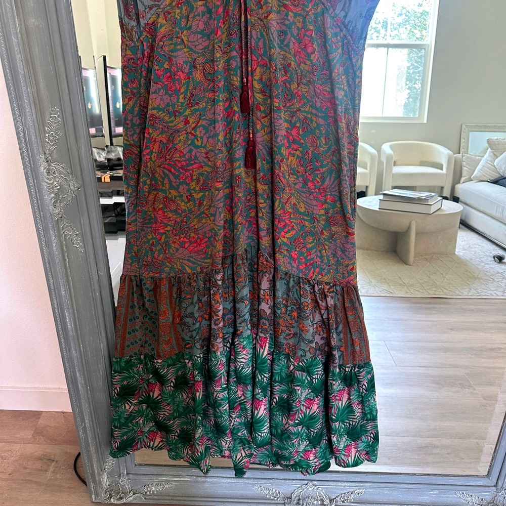 Karma Highway Mixed Pattern Patchwork V Neck Tass… - image 3